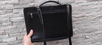 Cartella in pelle nera