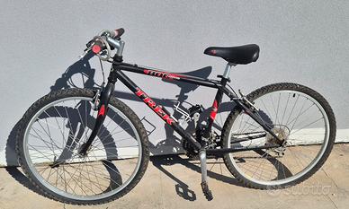 TREK 800 SPORT MTB