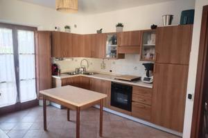 Appartamento con Giardini e garage