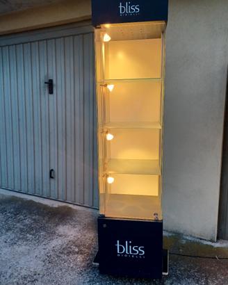 vetrina illuminata bliss