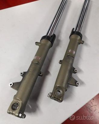 Forcella destra sinistra HONDA CBR 600 F 2006