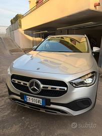 Mercedes gla 180 d 2022