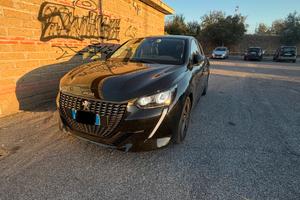 URGE.NTE Peugeot 208 – 2022 – 63.000 km ok neop.