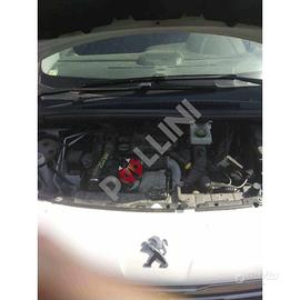 Motore C/P peugeot 3008 2013-16