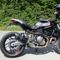 Special Titanium Black Ducati Monster 821