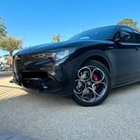 Stelvio Veloce Q4 subentro noleggio anticipo zero