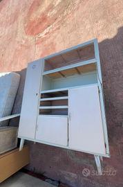 credenza antica 