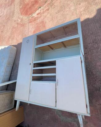 credenza antica 