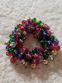 Bracciale ragazza con palline colorare