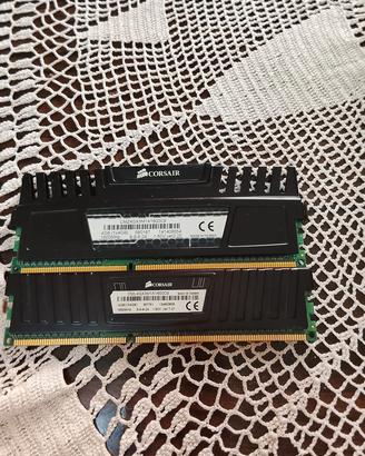 8gb ram desktop 2x4 con dissipatore ddr3 