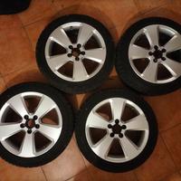 cerchi originali Audi 17 pollici+ pneumatici inali