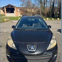 Peugeot 207 1.4cc gpl anno 2010