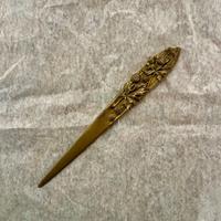 Ricci di ippocastano- Tagliacarte art nouveau