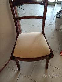 Set di sedie in noce lucido con seduta imbottita
