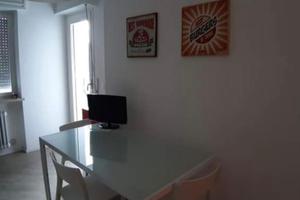 Due stanze singole-bagno condiviso