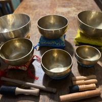 Campane Tibetane Fatte a Mano in Nepal