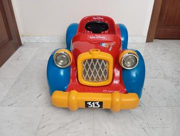 Macchina a pedali Disney 