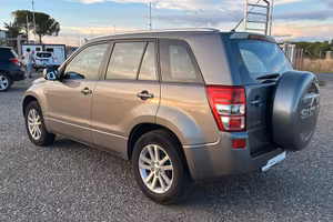 Suzuki Grand Vitara 1.9 DDiS 5 porte