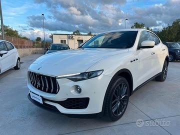 Maserati Levante V6 Diesel AWD 250cv