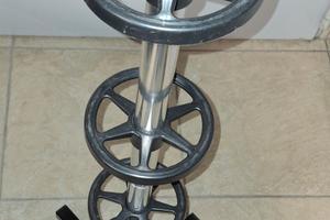 Piantana x stoccaggio ruote auto