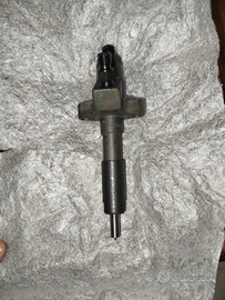 Iniettore Bosch per motori lombardini