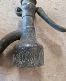 Testa erogatrice per sifone SAGA Milano 1947