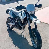 KTM lc4 640 supermotard