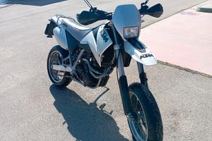 KTM lc4 640 supermotard