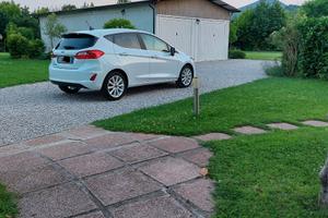 FORD Fiesta titanium prezzo trattabile