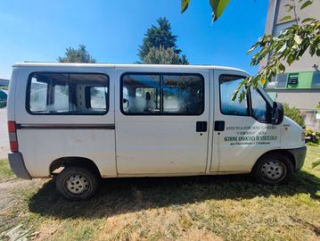 Fiat DUCATO  9 posti anno 2000