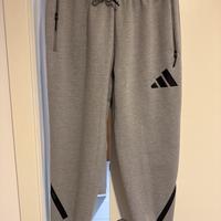 pantaloni adidas