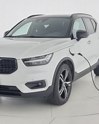 Volvo XC40 T5 Recharge Plug-in Hybrid R-design