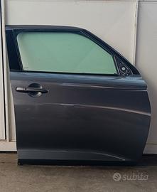 Porta anteriore destra Suzuki Swift