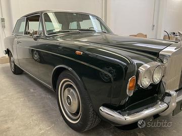 Rolls royce corniche