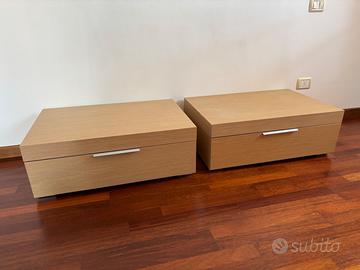 Coppia comodini effetto rovere chiaro