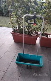 carrello spargiconcime giardino