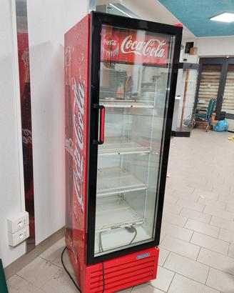 frigo vetrina coca cola