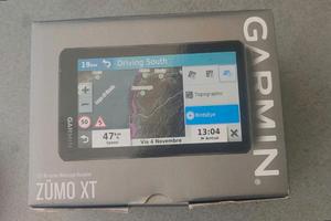 Garmin Zumo XT con supporto Touratech