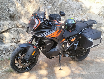 KTM 1290s