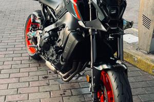 yamaha mt 09  del 2022