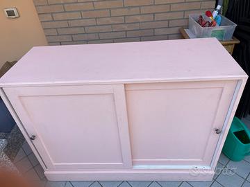 Credenza