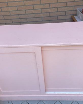 Credenza