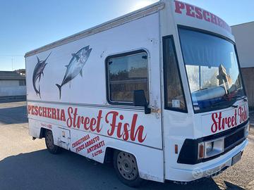 Furgone attività commerciale