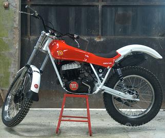 Montesa Cota 349 trial