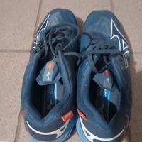 Scarpe pallavolo taglia 42