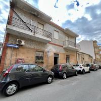 MULTILOCALE A SELARGIUS