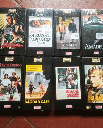 12 VHS film vari 