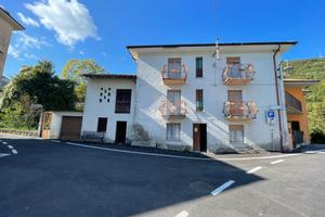 CASA INDIPENDENTE A PARZANICA