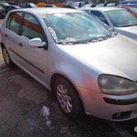Volkswagen golf 5 1.9 tdi bkc per ricambi