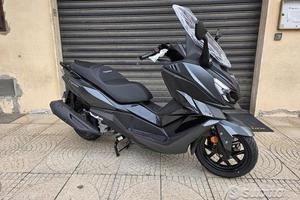 Sym Cruisym 300 ABS TCS E5+ Nero Motor's Passion